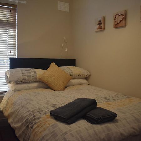 Kingston Serviced Accommodation - Donegall Avenue Belfast Buitenkant foto
