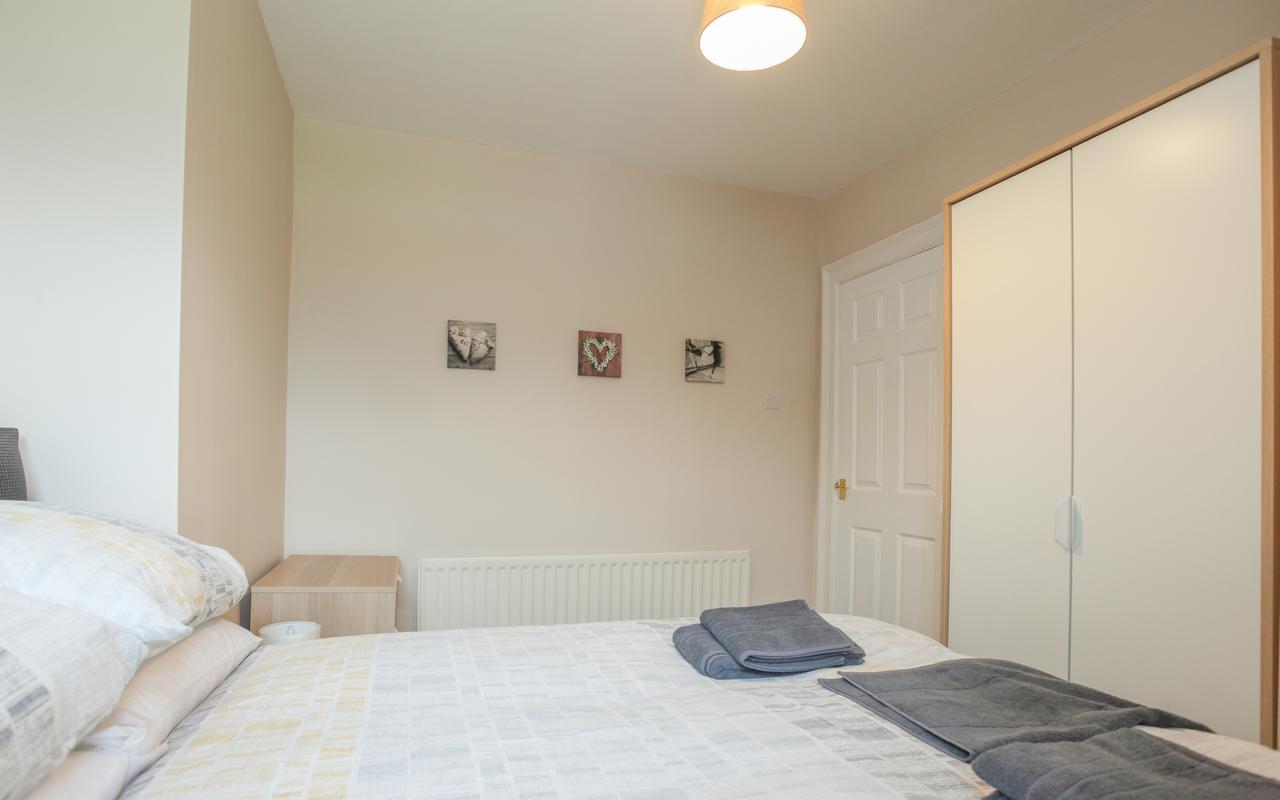 Kingston Serviced Accommodation - Donegall Avenue Belfast Buitenkant foto