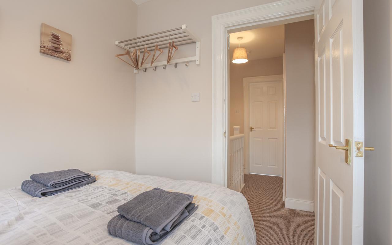 Kingston Serviced Accommodation - Donegall Avenue Belfast Buitenkant foto