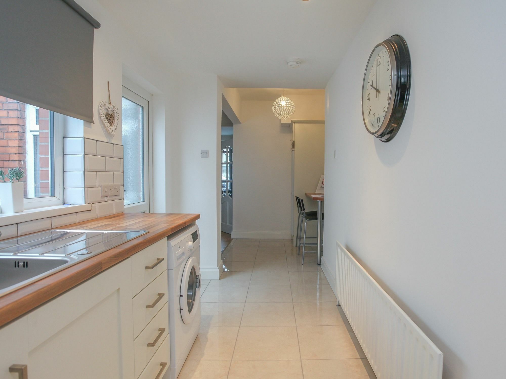 Kingston Serviced Accommodation - Donegall Avenue Belfast Buitenkant foto